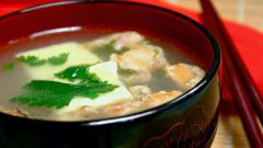 How to cook a fish soup of pike