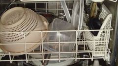 Как устанавливать посудомоечную машину