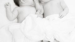 Как родить мальчиков-близнецов