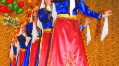 Как танцевать армянские танцы