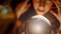 How to ask for help to psychics