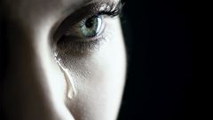 Как остановить слезы