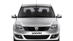 How to replace the lamp for Renault Logan