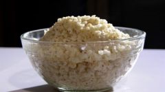 How to cook a delicious barley porridge