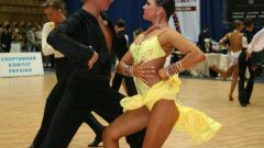 Как танцуют самбу бразильцы и бальники