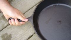 Как отмыть сковороду от жира