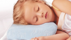Как научить ребёнка спать отдельно