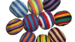 How to learn to play hacky sack