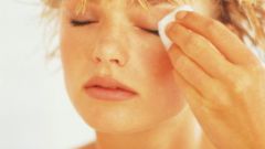How to remove a hematoma under eye
