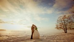 Как фотографировать свадьбы зимой