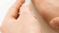 How to remove fungus from the nail
