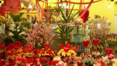 How to decorate a flower shop