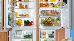 Как спрятать холодильник