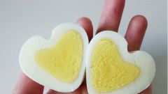 Как сделать сердце из вареного яйца 