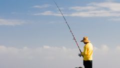 Как научиться ловить рыбу
