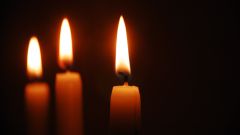 Как ставить свечи в храме