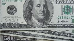 Как отличить доллары настоящие от фальшивых