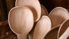 How to carve a spoon from wood