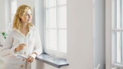 How to choose a window sill