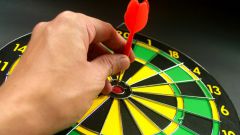 How to hold the Darts in Darts