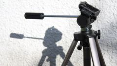How to choose a tripod for camcorder