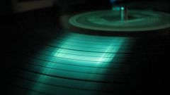 How to wash vinyl records
