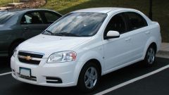 How to replace light bulbs in a Chevrolet Aveo