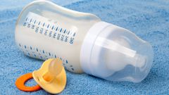 How to choose a bottle for a newborn