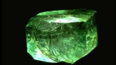 How to determine the authenticity of the emerald