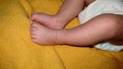 Как делать массаж ног ребенку
