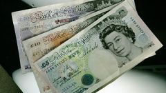 How to transfer money to England