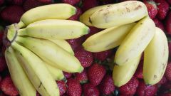 Как сделать бананово-клубничный фреш