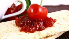 How to make cherry jam 
