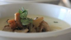 Как сделать грибной суп с черносливом