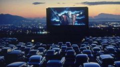 Где посмотреть кино под открытым небом в Москве