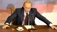 Почему упал рейтинг Путина