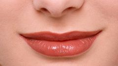 Как проводить лечение герпеса на губе