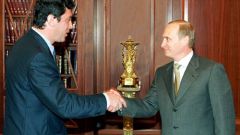 Как Борис Немцов подсчитал имущество Владимира Путина