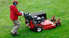 Types of lawn mowers
