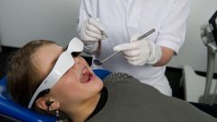 Куда пойти лечить зубы в Москве