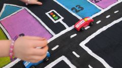 Как надолго занять ребенка игрой и заодно обучить правилам дорожного движения