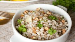 How to cook pearl barley in a slow cooker