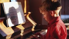 Как привить ребёнку интерес к музыкальному инструменту