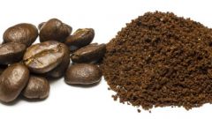 How to grind coffee without a grinder