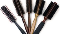 What is a round brush