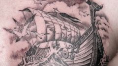 Что означает татуировка корабль