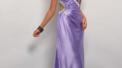 Платье лилового цвета