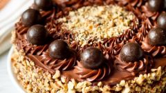 Шоколадно-ореховый торт с "Нутеллой"