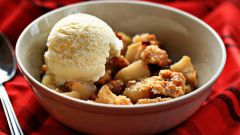 Как приготовить вкуснейший десерт с яблоками и орехами