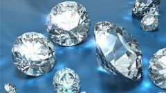 How to distinguish a cubic Zirconia from a diamond
